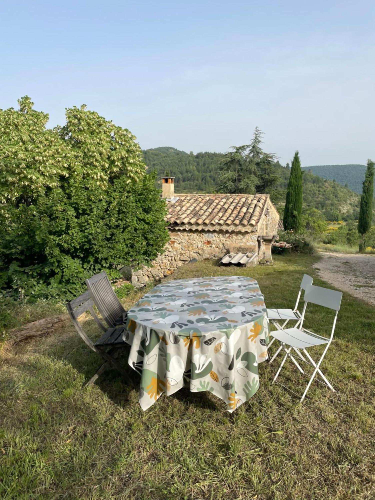 La Maison De Vergol Montbrun-les-Bains Exteriör bild